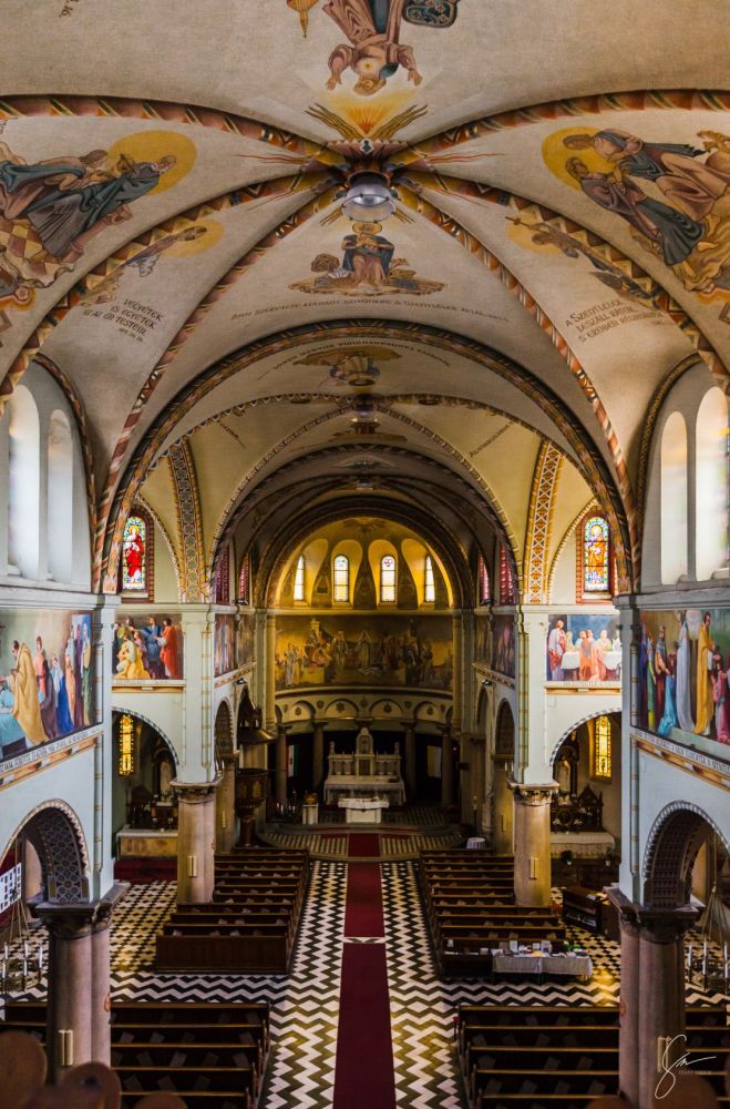 nem tudom meg van-e még, érdekes fintora a történelemnek! Józsó atya mondta mindig hittanórán:<br>hagyjuk a piszkos anyagiakat, de jól gondolta-e Én Jézus lettem, a pénz meg dőlt a magyarokhoz! <br>Igaz pap nem vagyok, bár teológiára jártam, hittanári szakot végeztem érdeklődőként. Fotó: Szabó Viktor